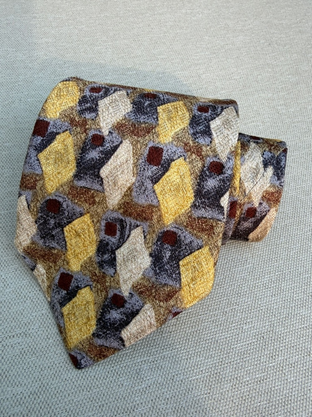ERMENEGILDO Zegna Silk Patterned Tie in Gold, Brown and Gray